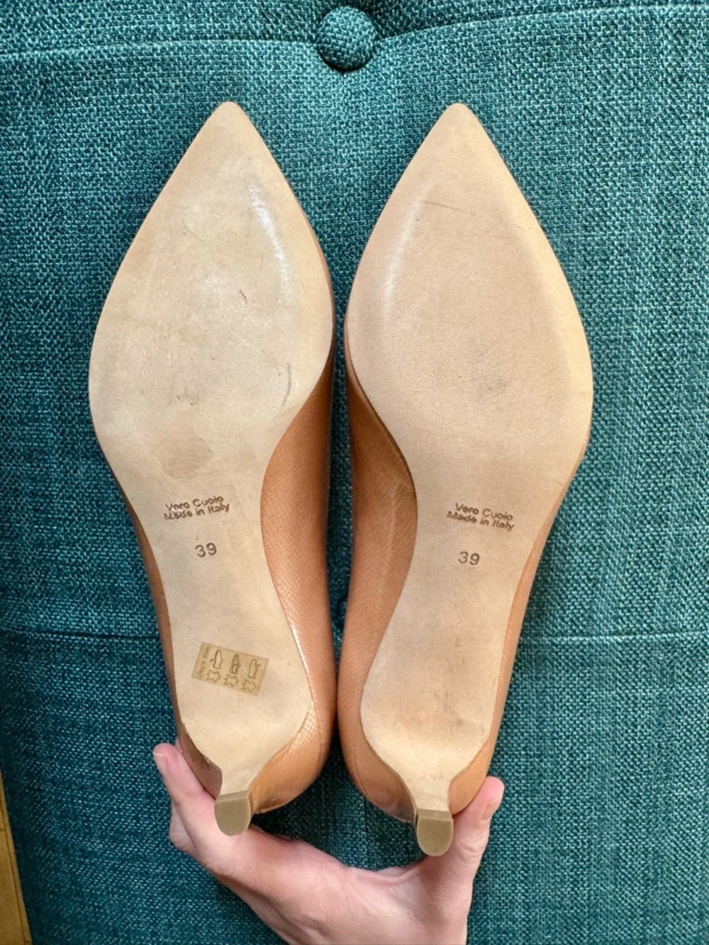 Vince Camuto Pointed Toe Pumps in Blush Tan - Patent Leather Made in Italy - Picture 6 of 6